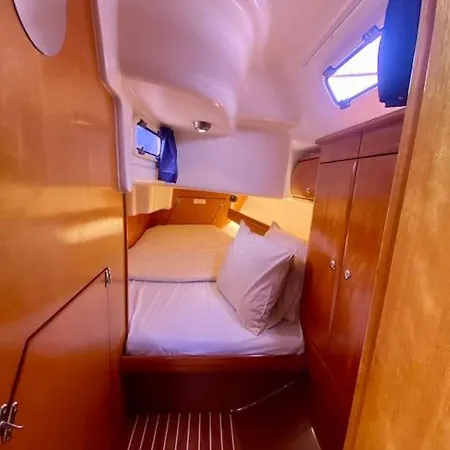 Båthotell - Wind - Comodo Velero En *